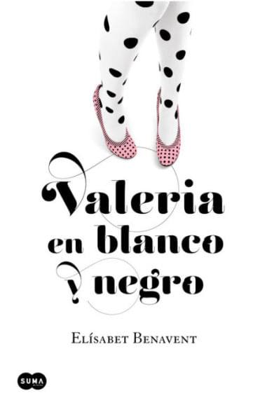 Valeria en blanco y negro