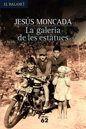 La Galeria De Les Estàtues