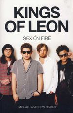 bw-the-kings-of-leon-sex-on-fire-new-edition-titan-books-9780857687203