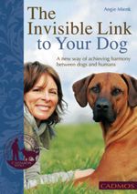bw-the-invisible-link-to-your-dog-cadmos-publishing-9780857886200