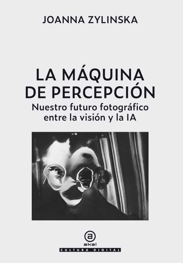 bw-la-maacutequina-de-percepcioacuten-ediciones-akal-9788446056256