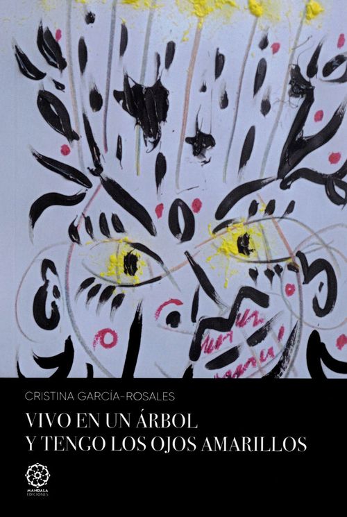 Vivo en un arbol y tengo los ojos amarillos