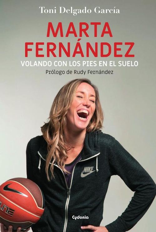 Marta Fernandez volando con los pies en el suelo