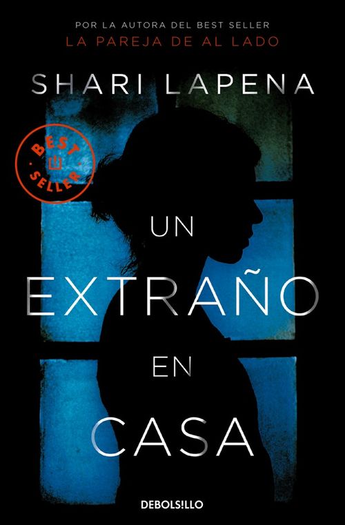 Un extraño en la casa