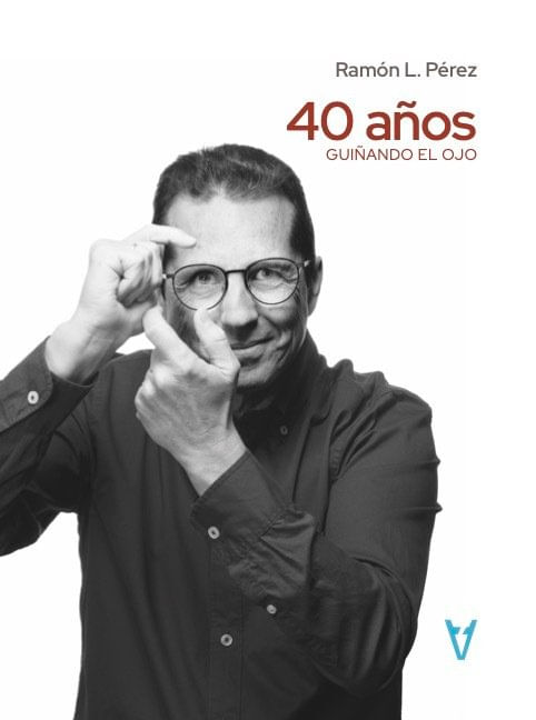 40 ANOS GUINANDO EL OJO